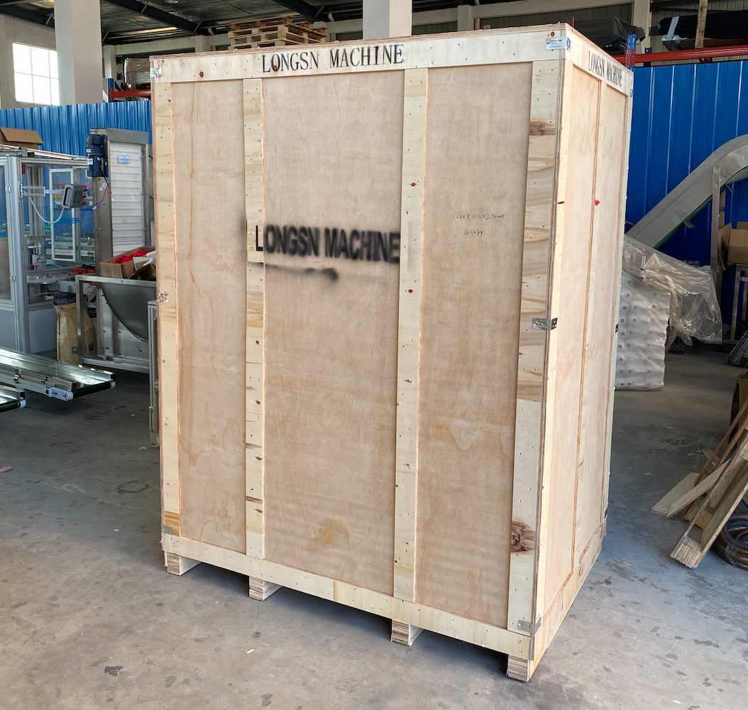 Machine de doublure de capuchon o