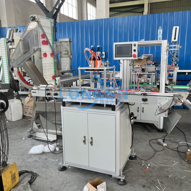 Machine d'assemblage automatique