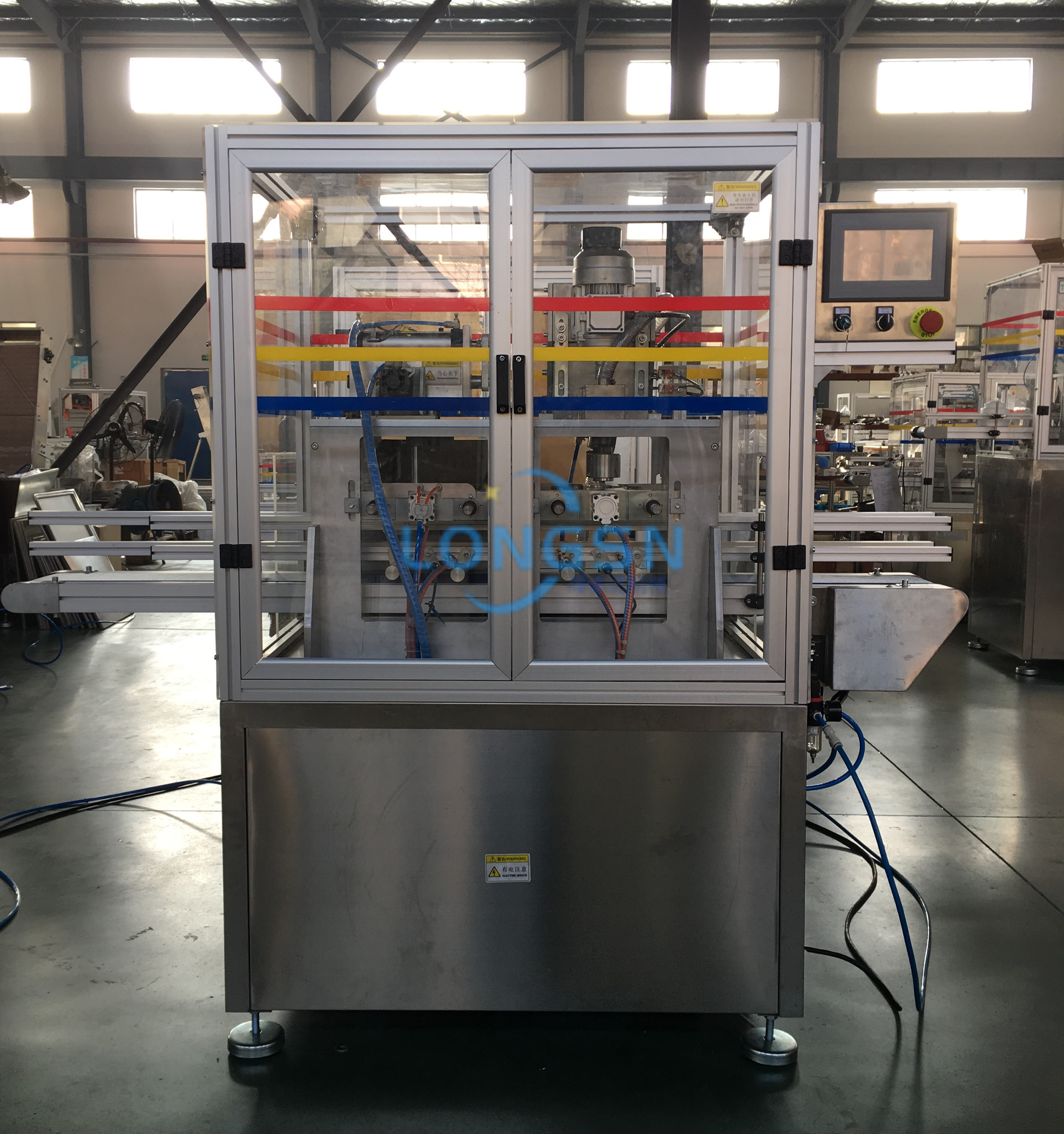 Machine de coupe &agrave; col bouteille