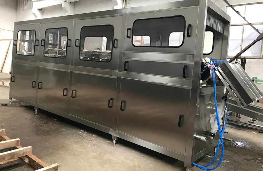 Machine de remplissage de 5 gallons