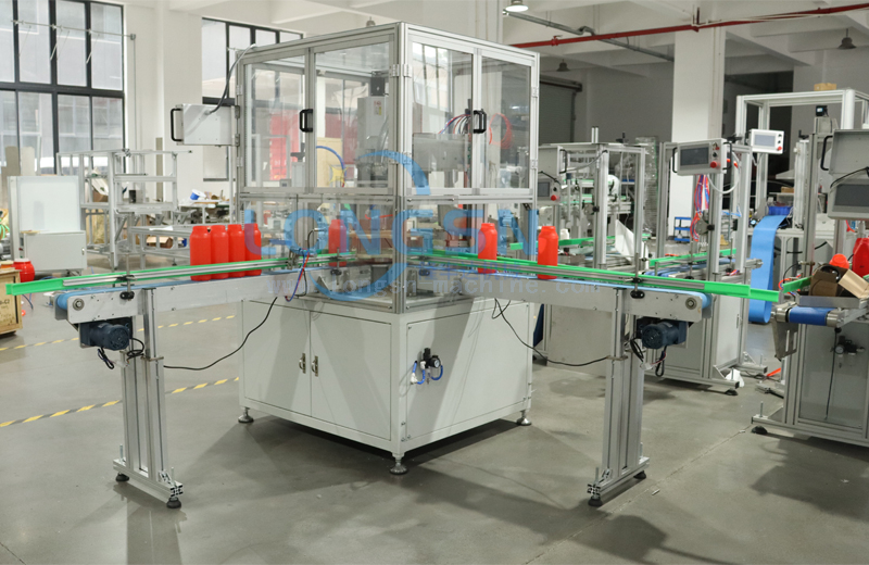 machine &agrave; d&eacute;couper en bouteille