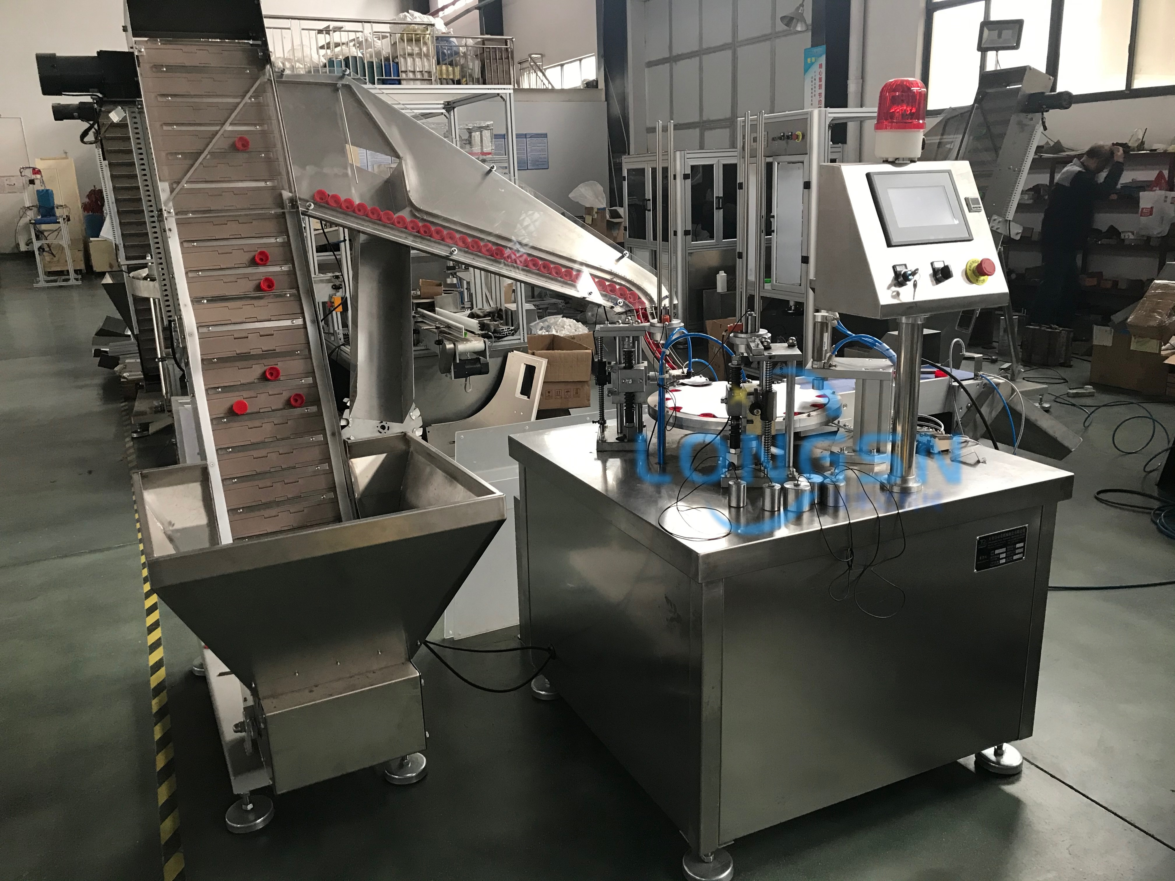 Machine d'insertion de WAD 