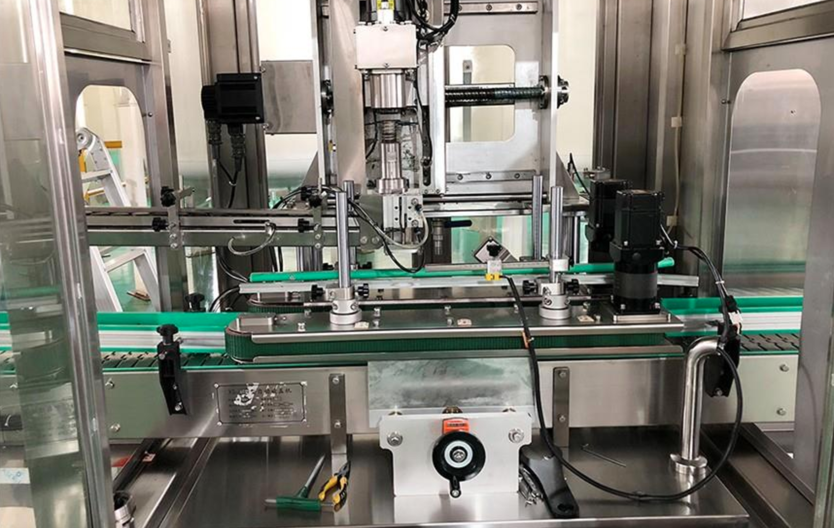 Machine de caisson de bouteilles